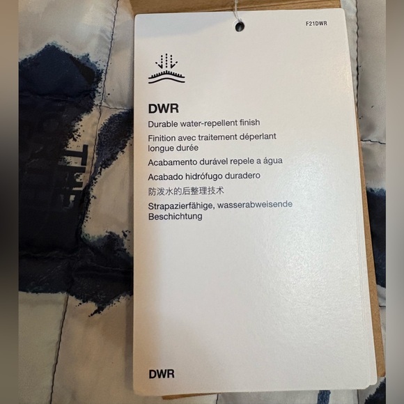 The North Face Thermoball Eco Vest - Womens, NWT - Picture 4 of 5